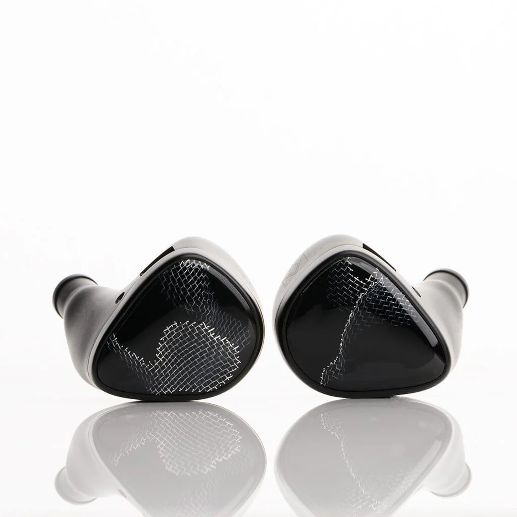 1051-noble-audio-onyx-in-ear-headphones-open-box-1.webp Noble Audio Onyx In-Ear Headphones - Open Box