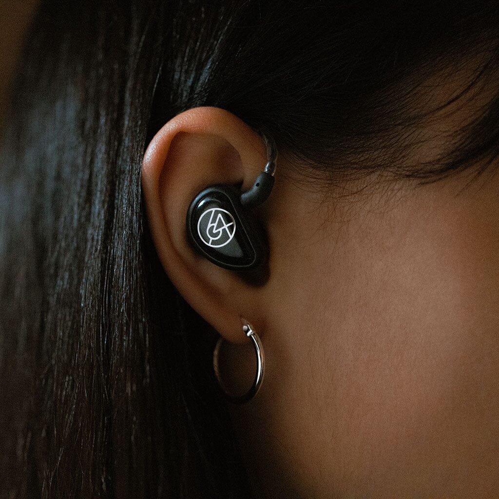 1529-64-audio-aspire-4-in-ear-headphones-open-box-3.jpg 64 Audio Aspire 4 In-Ear Headphones - Open Box