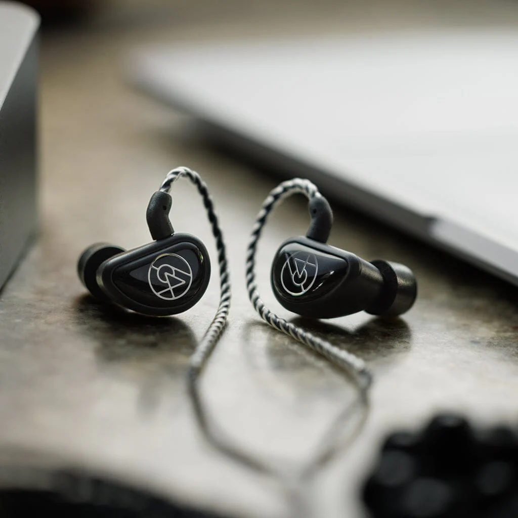 1529-64-audio-aspire-4-in-ear-headphones-open-box-6.webp 64 Audio Aspire 4 In-Ear Headphones - Open Box